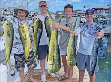 Fishing 242 Charters – 32' SeaVee